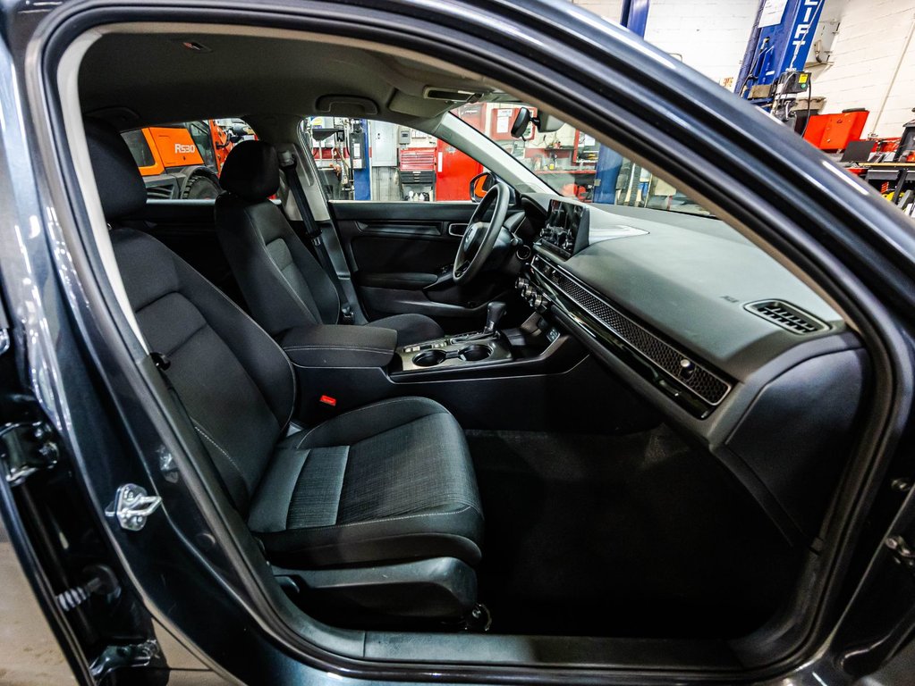 Honda Civic Sedan LX-B 2024 à Montréal, Québec - 17 - w1024h768px