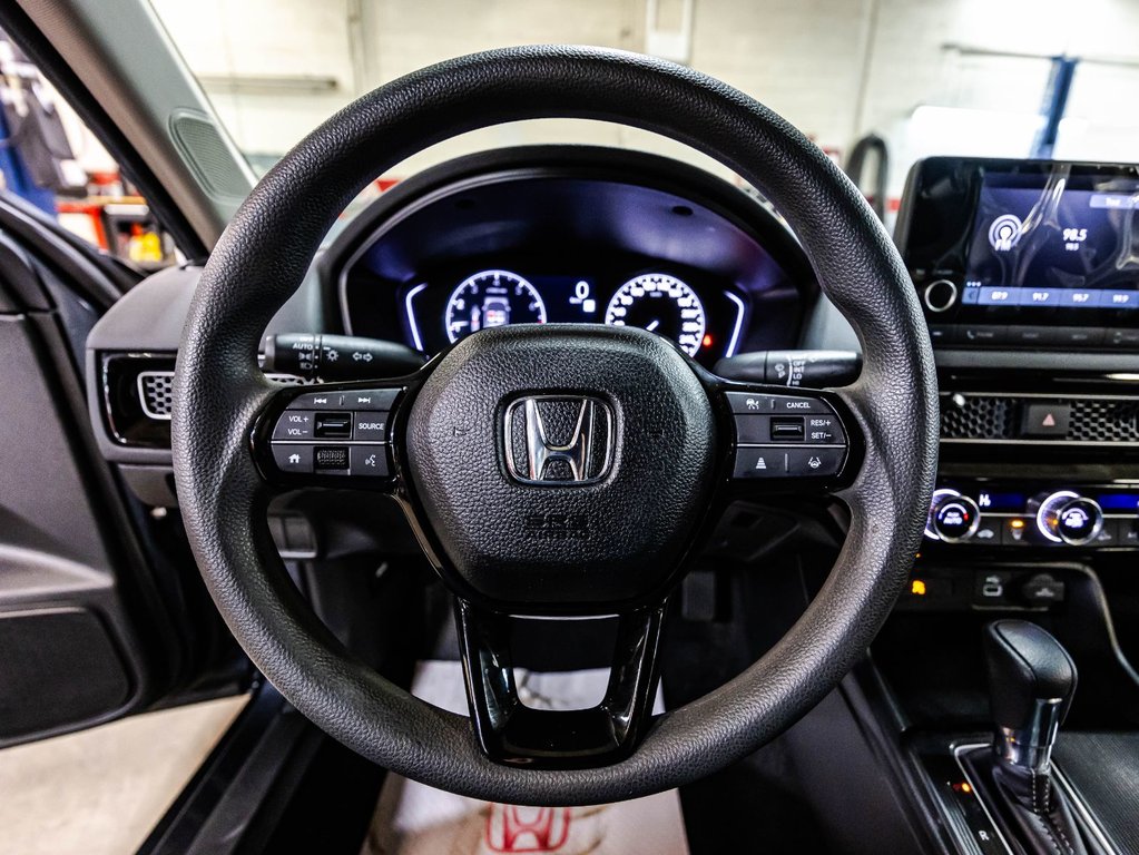 Honda Civic Sedan LX-B 2024 à Montréal, Québec - 21 - w1024h768px