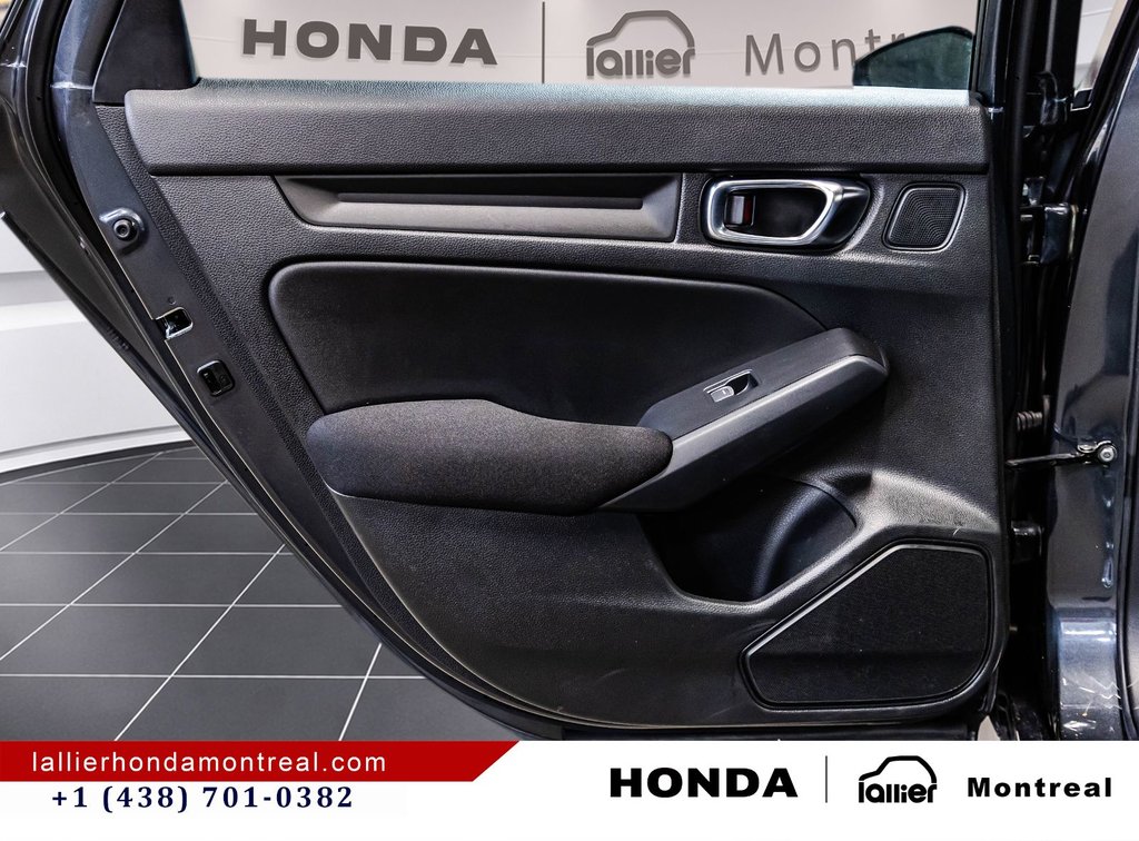 2024 Honda Civic Sedan LX-B in Montréal, Quebec - 12 - w1024h768px
