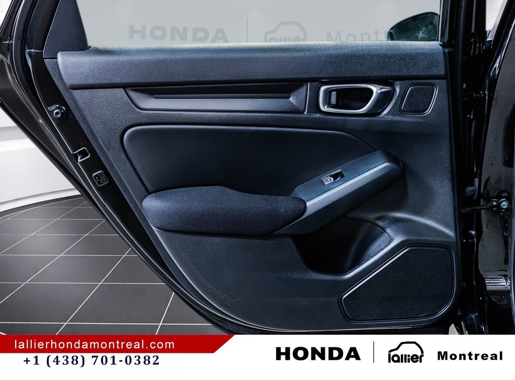 2024 Honda Civic Sedan LX-B in Montréal, Quebec - 12 - w1024h768px