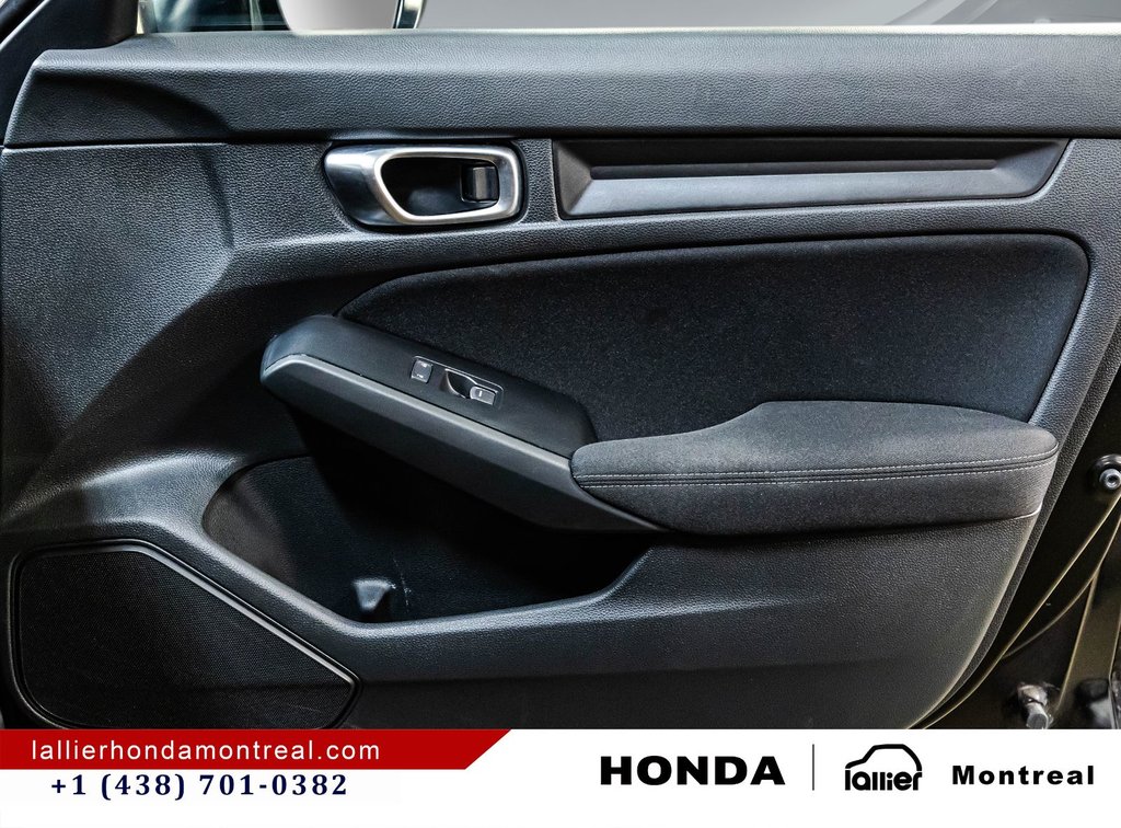 2024 Honda Civic Sedan LX-B in Montréal, Quebec - 16 - w1024h768px