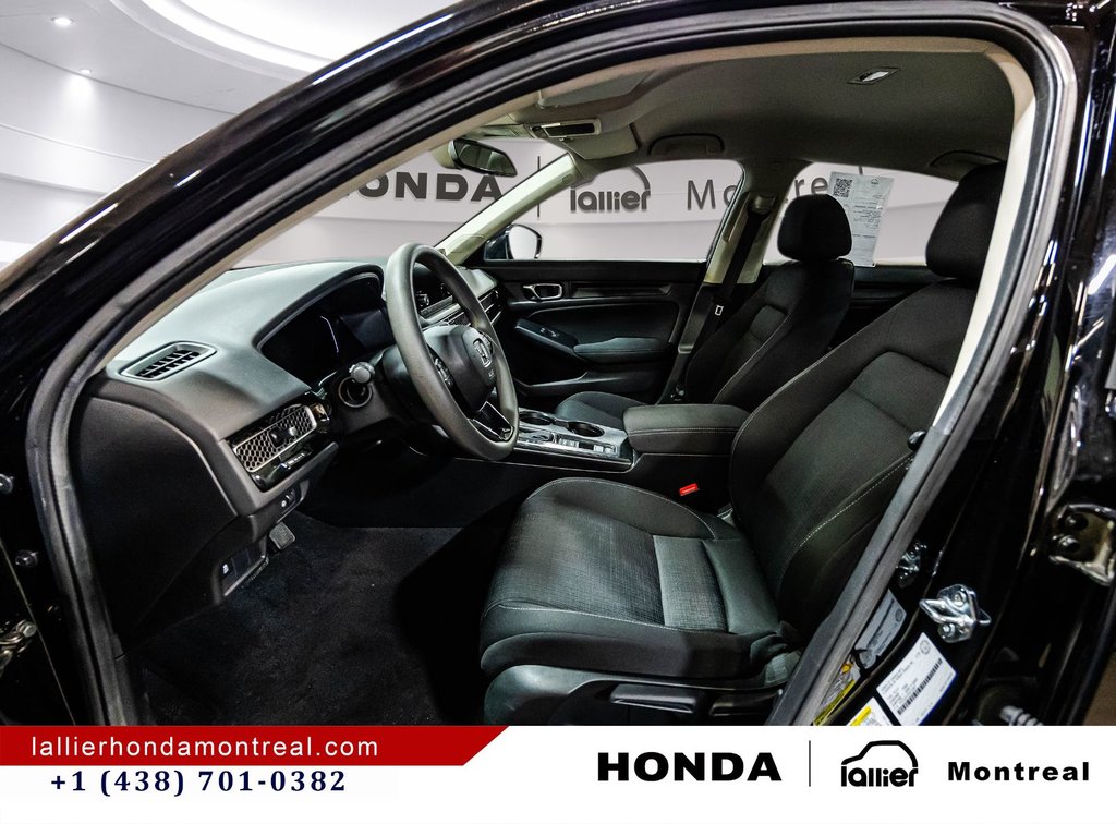 2025 Honda Civic Sedan LX in Montréal, Quebec - 18 - w1024h768px