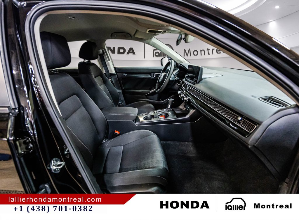 Honda Civic Sedan LX 2025 à Montréal, Québec - 17 - w1024h768px