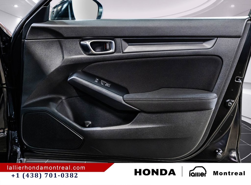 Honda Civic Sedan LX 2025 à Montréal, Québec - 16 - w1024h768px