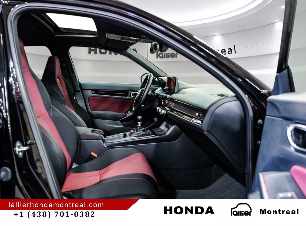 2024 Honda Civic Si Sedan SI in Montréal, Quebec - 17 - w1024h768px