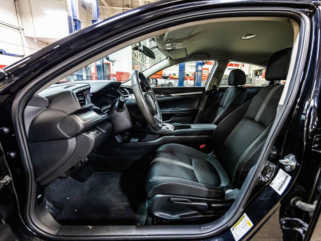 Honda Civic LX 2016 à , Québec - 22 - w1024h768px