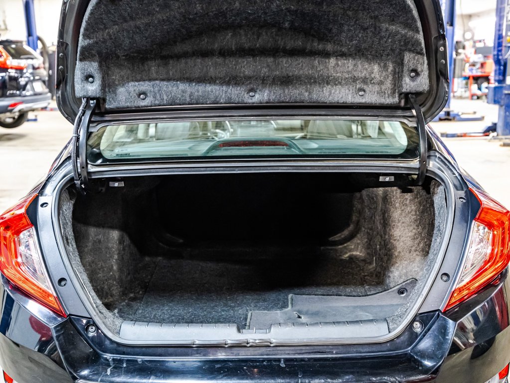 Honda Civic TOURING 2016 à Montréal, Québec - 16 - w1024h768px
