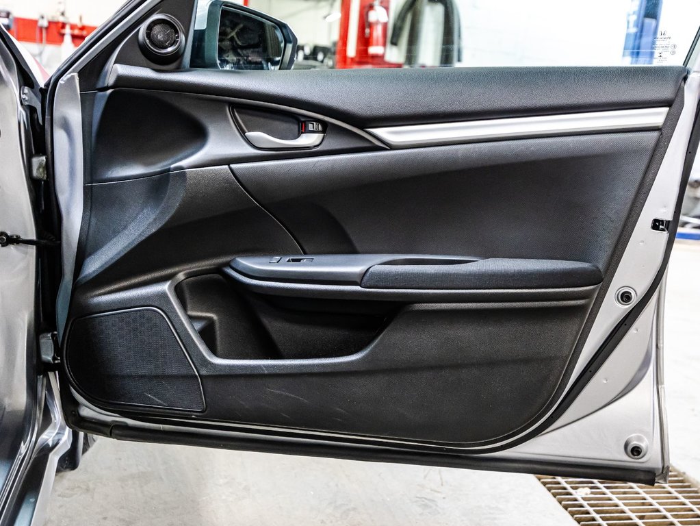 2016 Honda Civic LX in , Quebec - 16 - w1024h768px