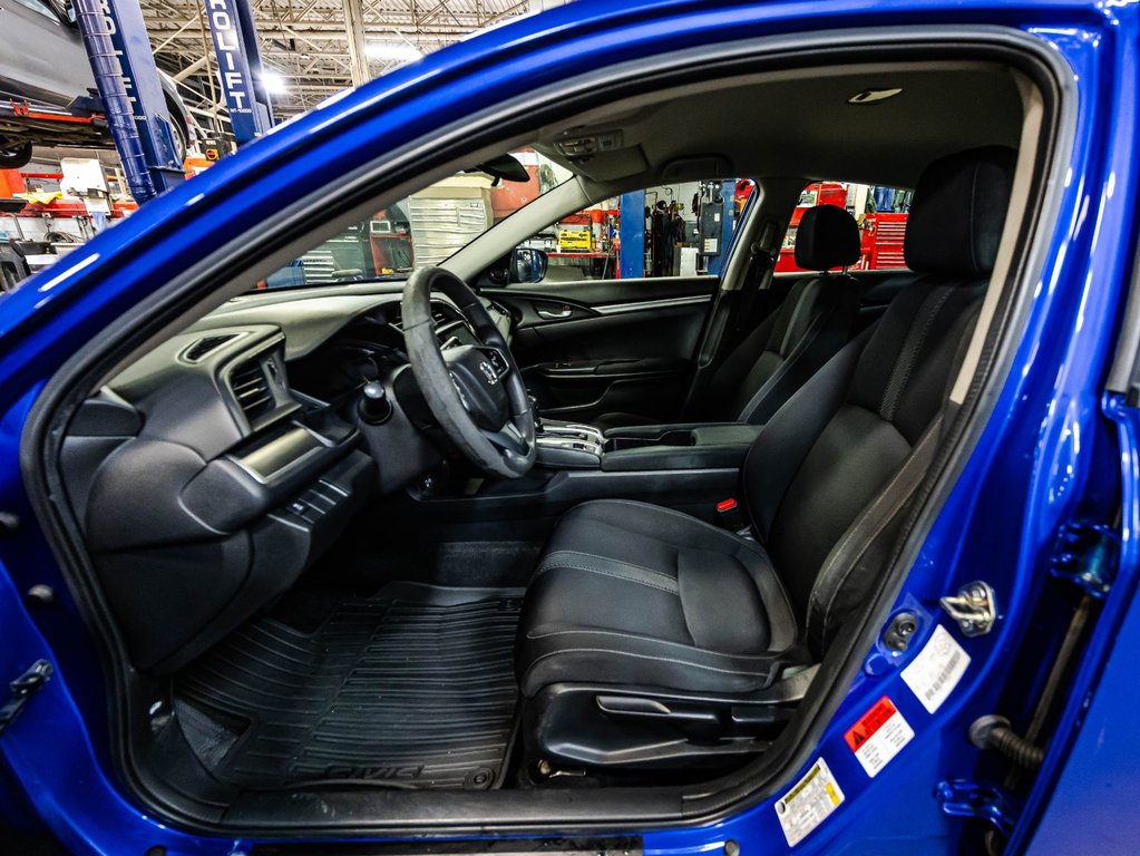 Honda Civic LX 2017 à , Québec - 18 - w1024h768px