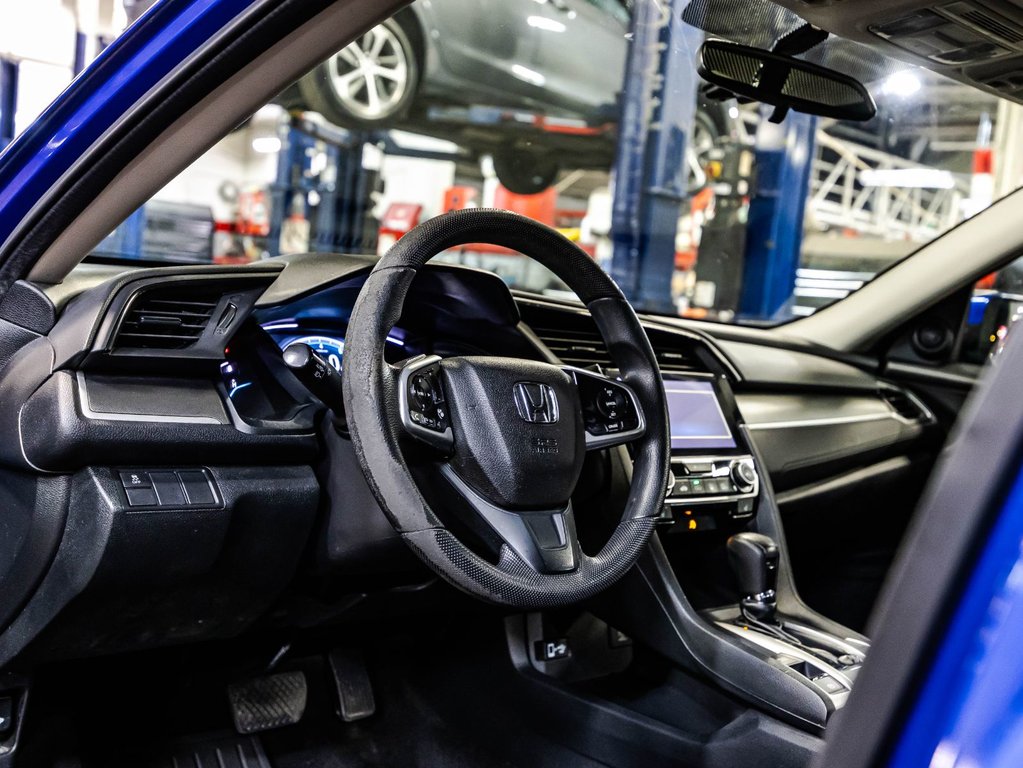 Honda Civic LX 2017 à , Québec - 19 - w1024h768px