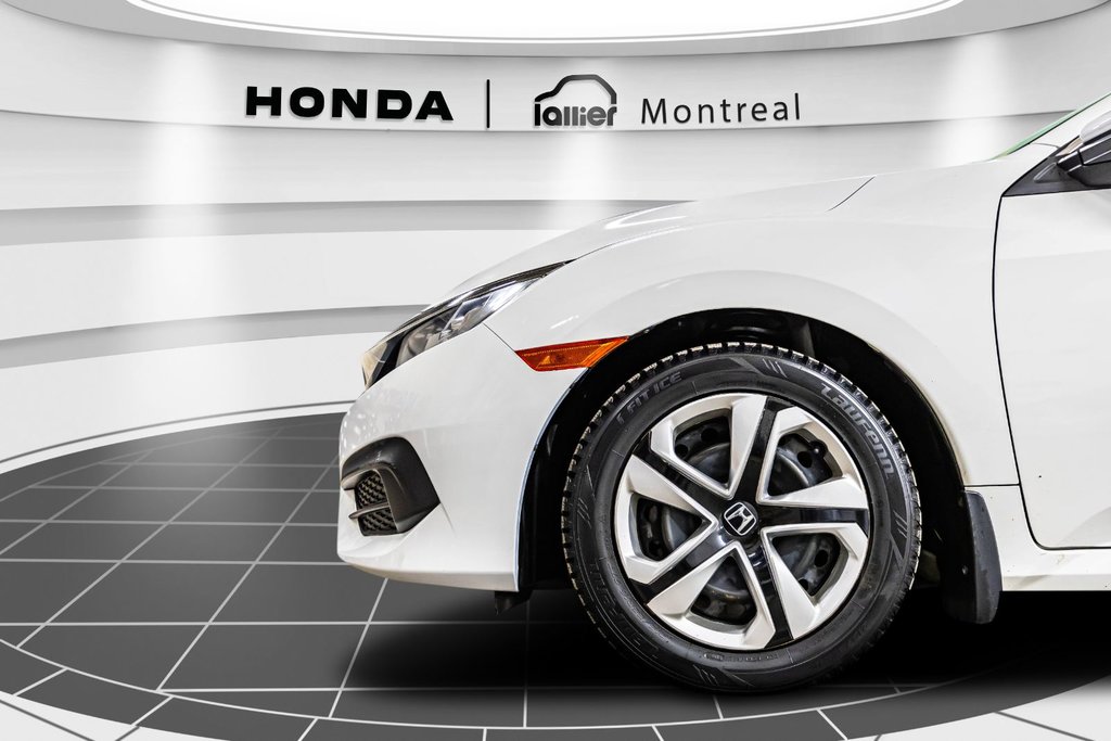 2018  Civic LX in Montréal, Quebec - 9 - w1024h768px