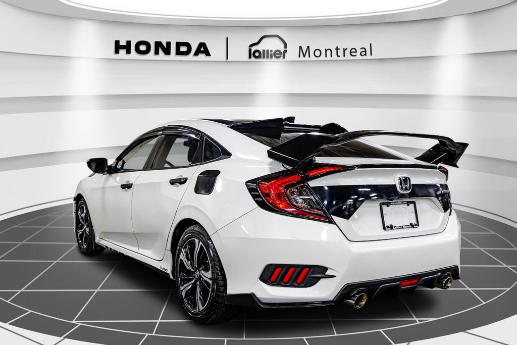 2018  Civic Touring in Montréal, Quebec - 5 - w1024h768px