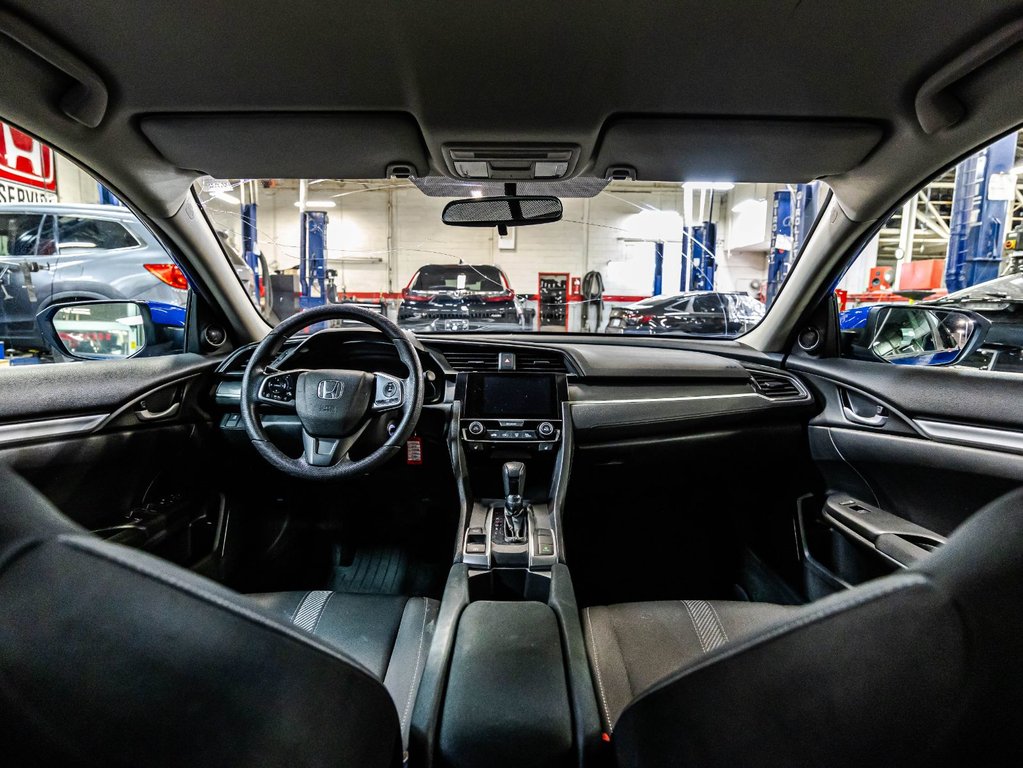 2018 Honda Civic LX in Montréal, Quebec - 14 - w1024h768px
