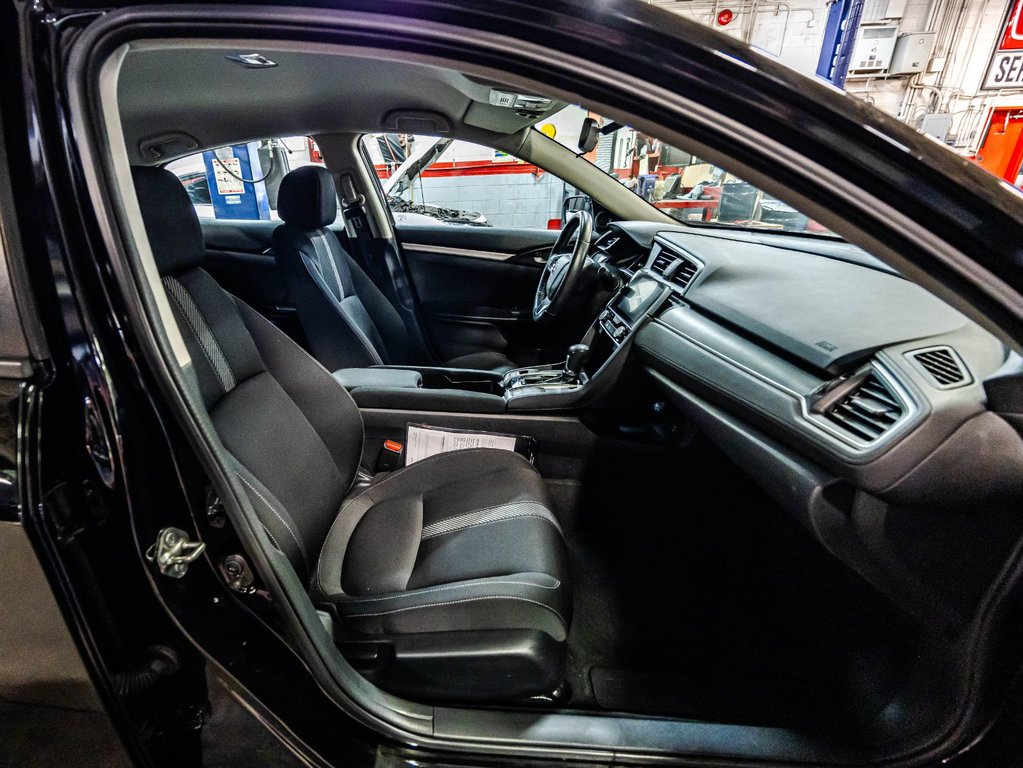 2018 Honda Civic SE in , Quebec - 18 - w1024h768px