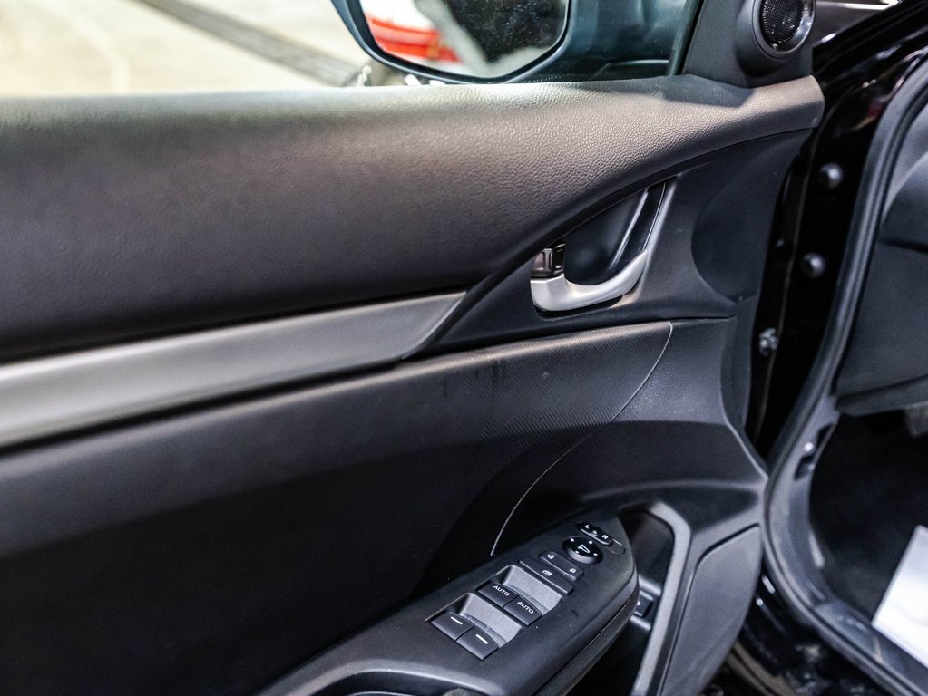 2018 Honda Civic SE in , Quebec - 12 - w1024h768px