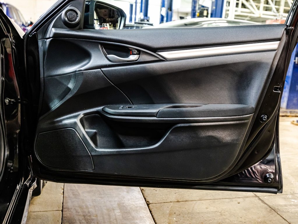 Honda Civic LX 2019 à Montréal, Québec - 16 - w1024h768px