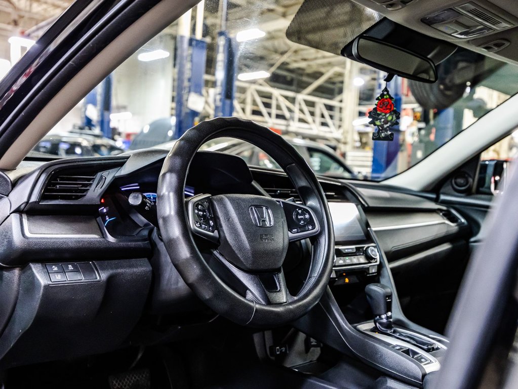 Honda Civic LX 2019 à Montréal, Québec - 19 - w1024h768px