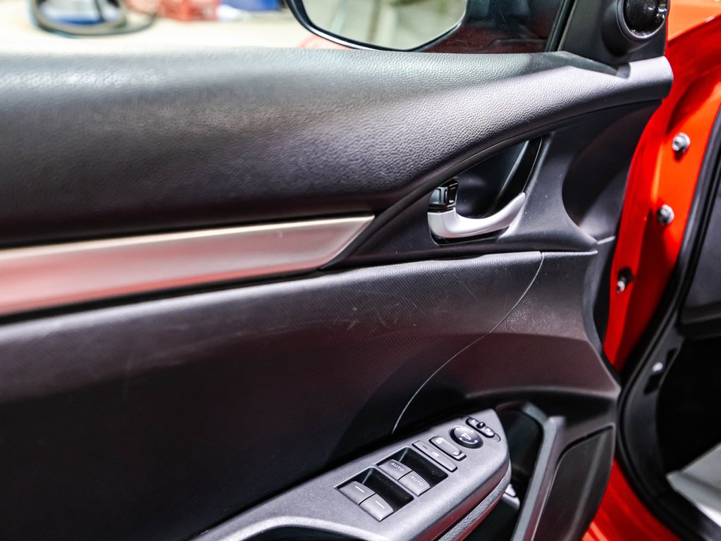 Honda Civic LX 2019 à , Québec - 11 - w1024h768px