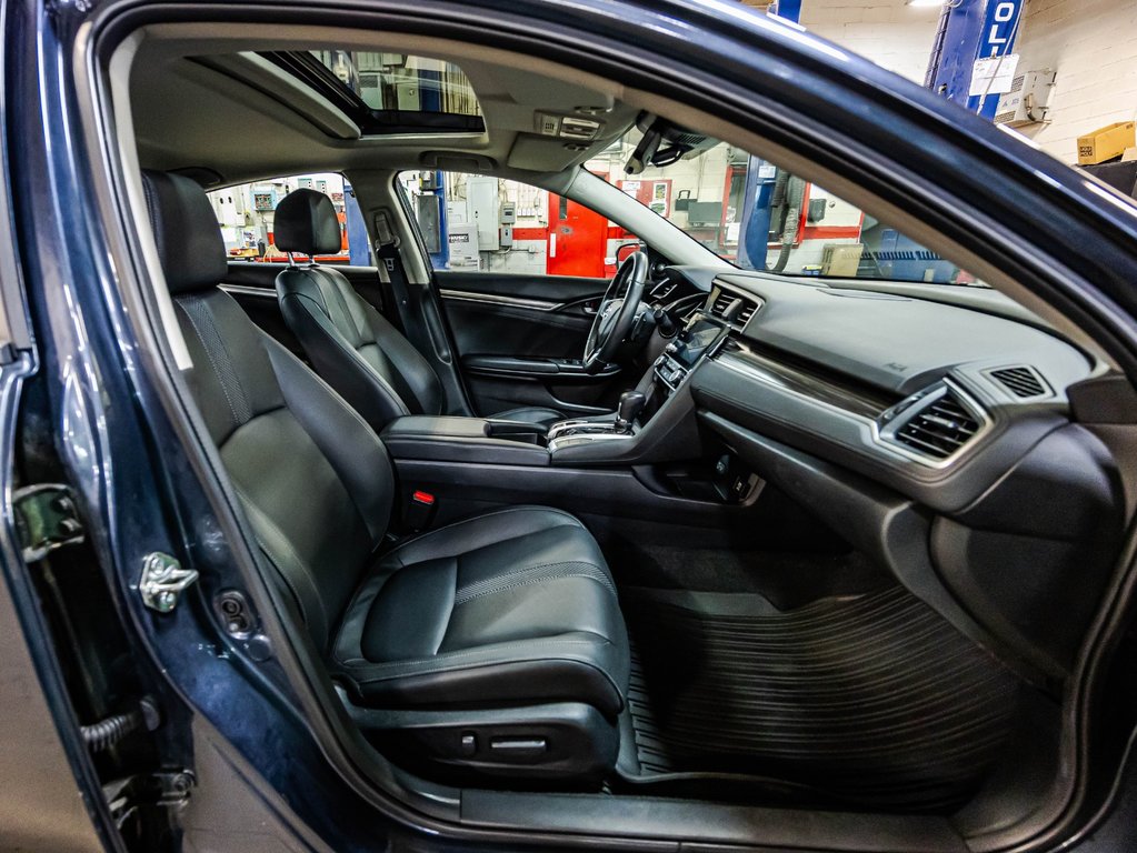 Honda Civic Touring 2020 à , Québec - 18 - w1024h768px