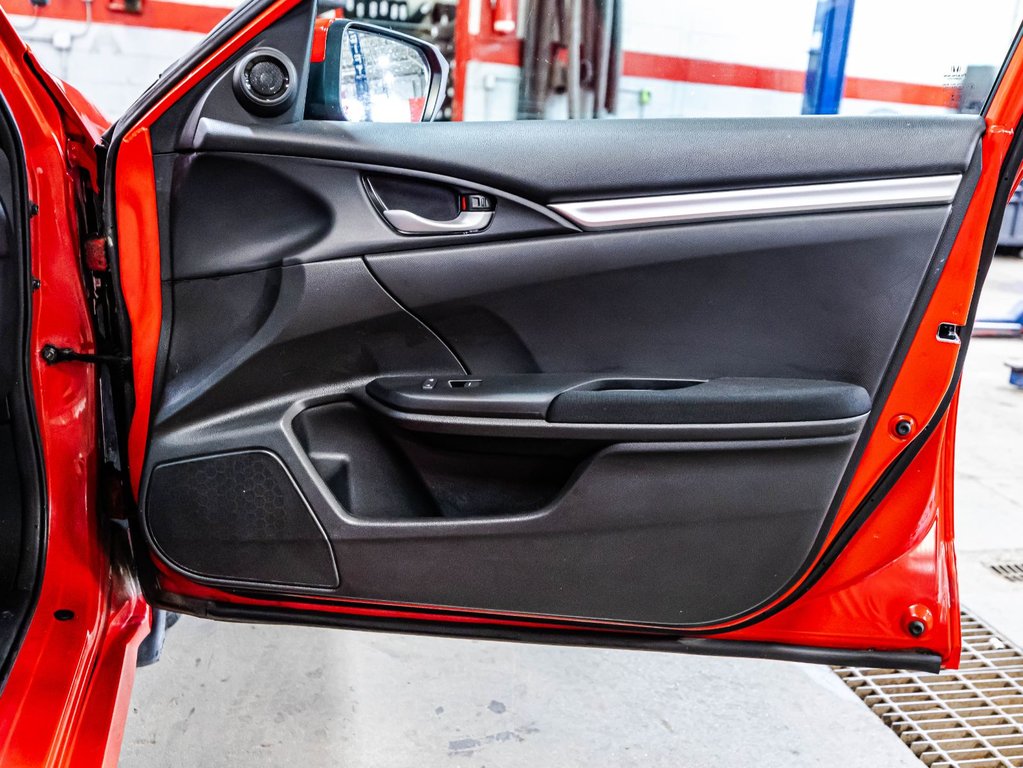 Honda Civic LX 2020 à , Québec - 16 - w1024h768px