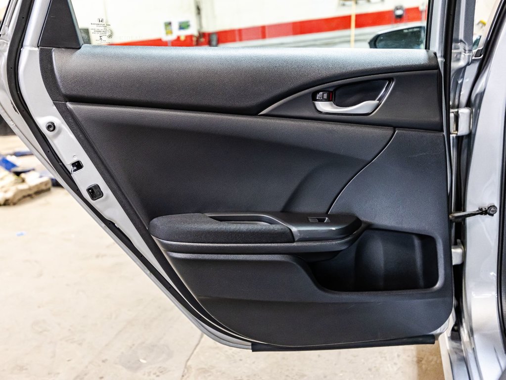 2021 Honda Civic LX in Montréal, Quebec - 12 - w1024h768px