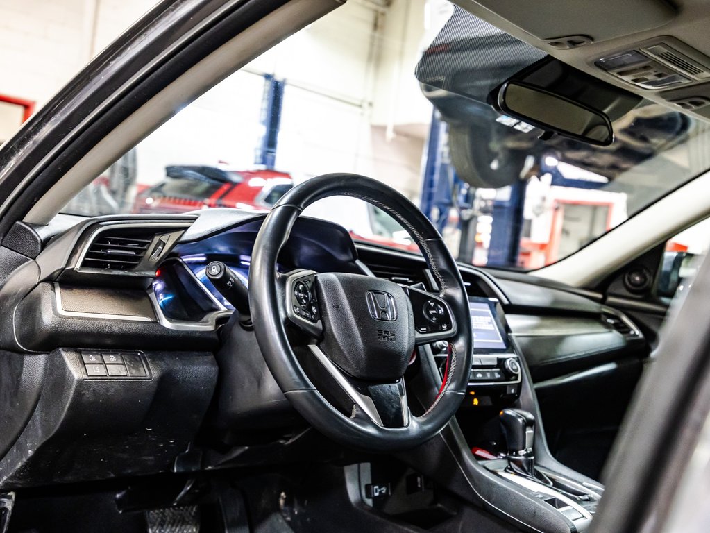 Honda Civic EX 2021 à , Québec - 21 - w1024h768px