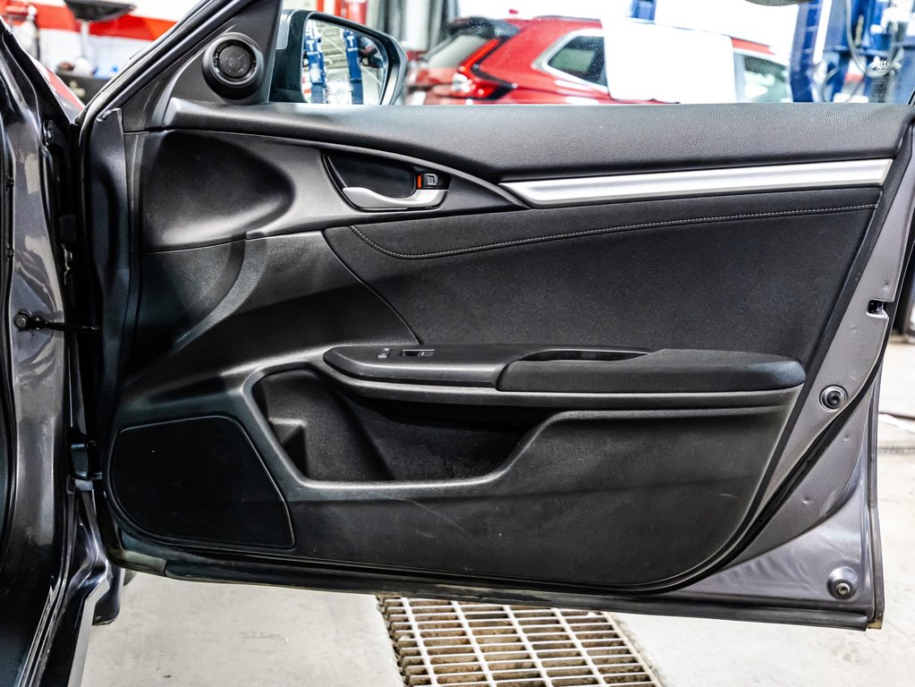 Honda Civic EX 2021 à , Québec - 17 - w1024h768px