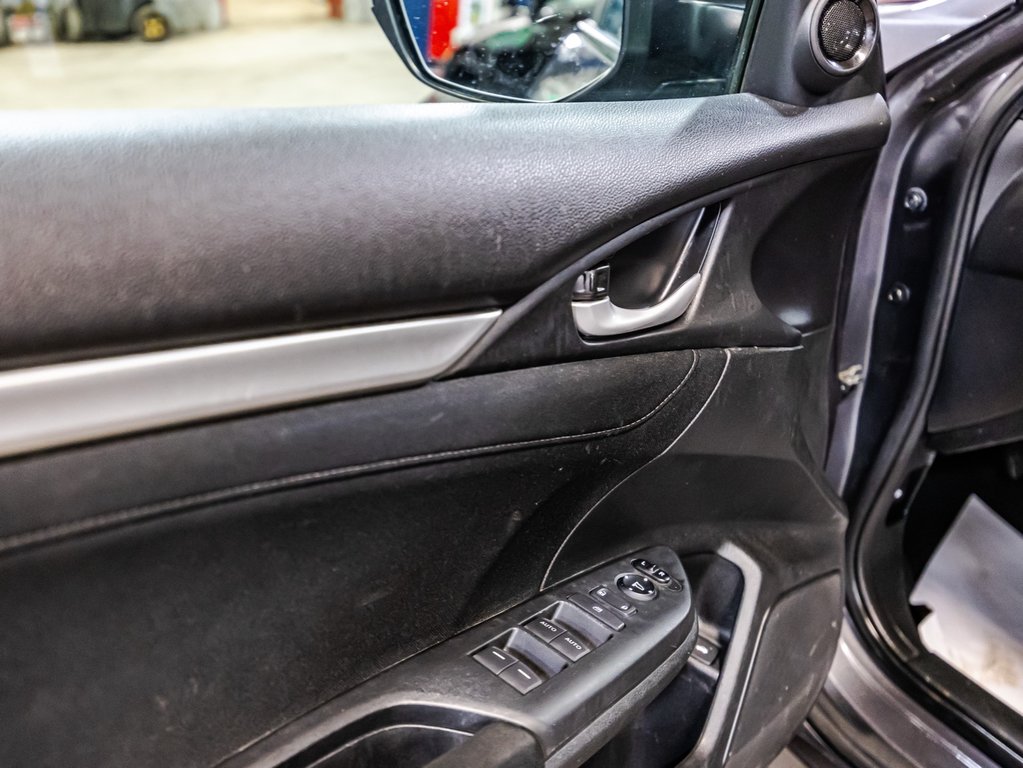 Honda Civic EX 2021 à , Québec - 12 - w1024h768px