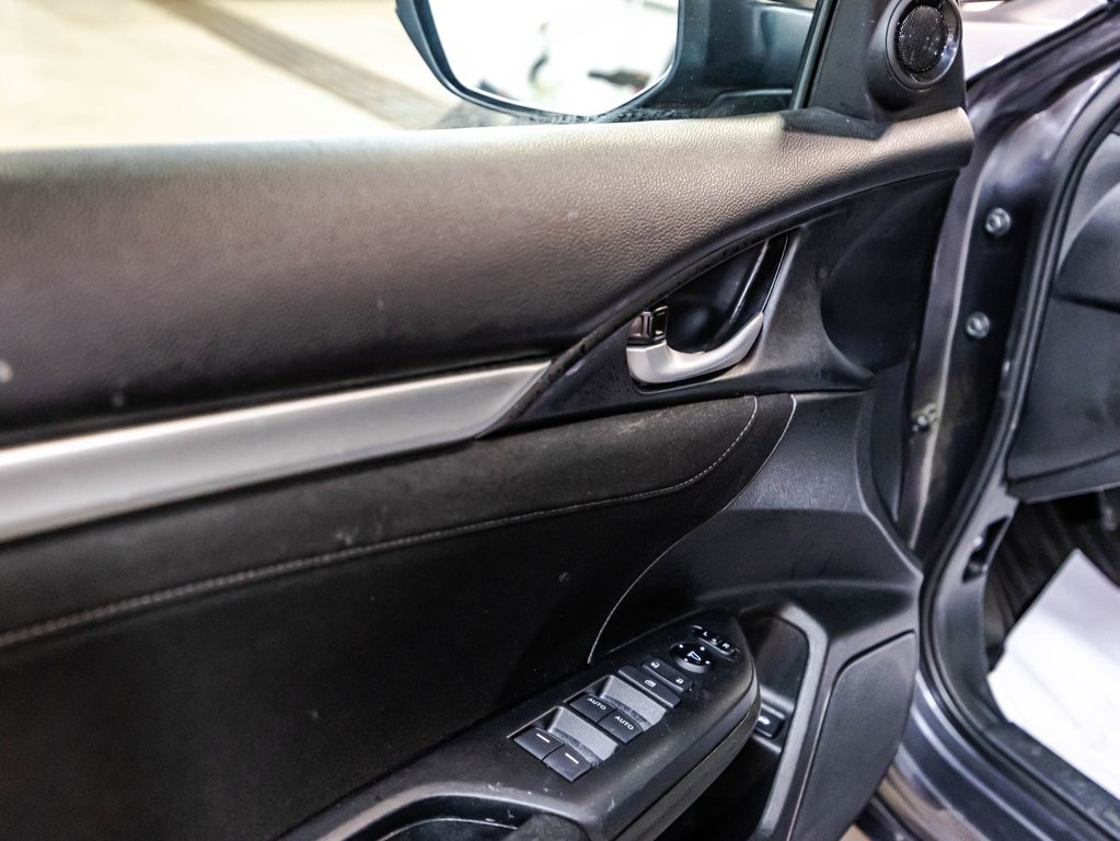 Honda Civic EX 2021 à , Québec - 12 - w1024h768px