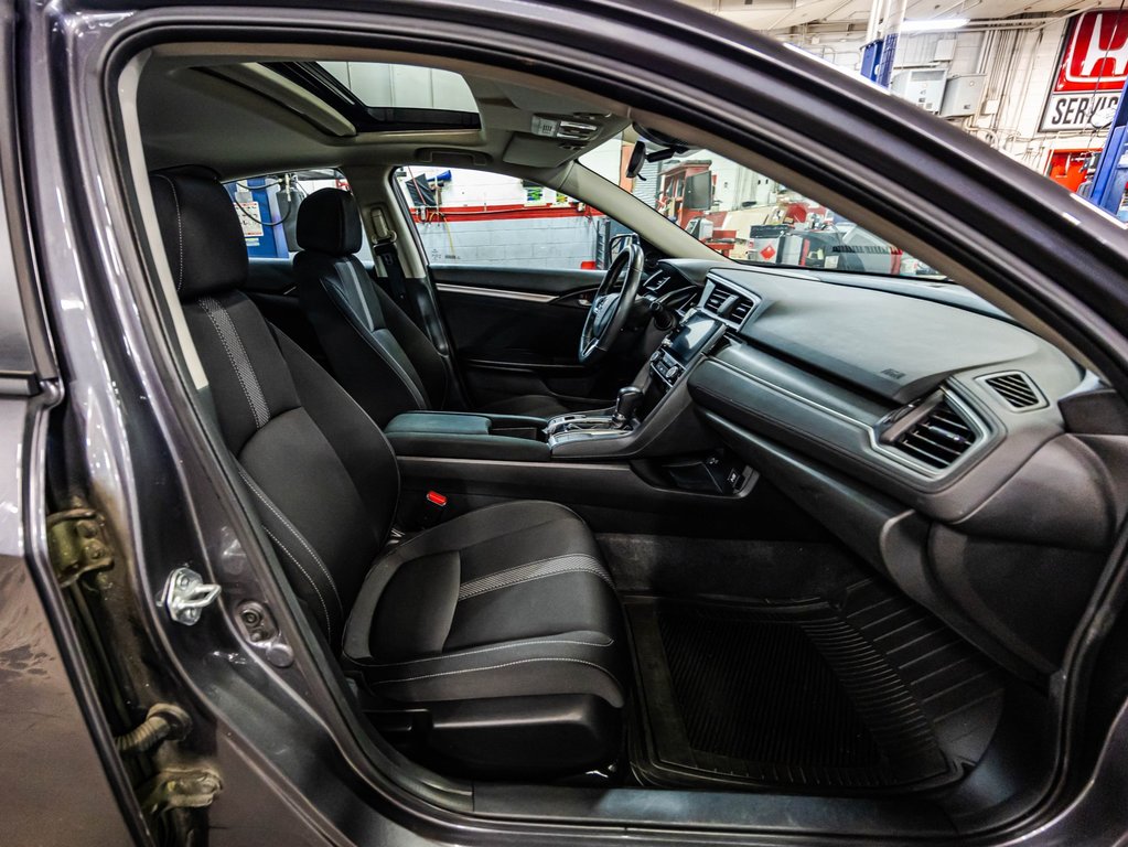 Honda Civic EX 2021 à , Québec - 18 - w1024h768px