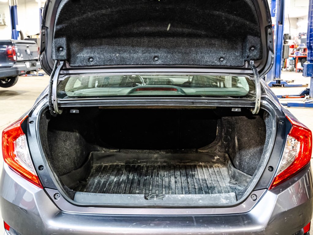 Honda Civic LX 2021 à Montréal, Québec - 15 - w1024h768px
