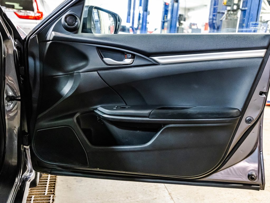 Honda Civic LX 2021 à Montréal, Québec - 16 - w1024h768px