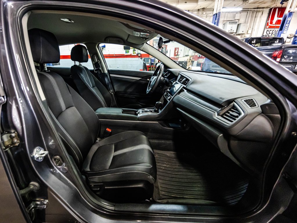 Honda Civic LX 2021 à Montréal, Québec - 17 - w1024h768px
