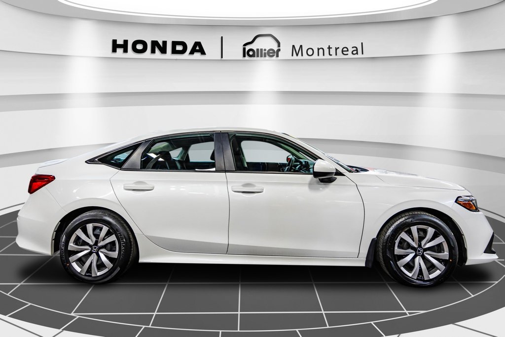 2022  Civic LX in Montréal, Quebec - 8 - w1024h768px