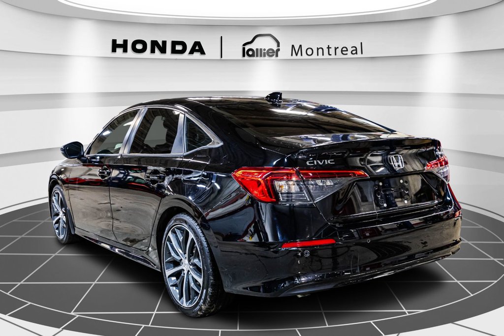 2022 Honda Civic Touring in Montréal, Quebec - 5 - w1024h768px