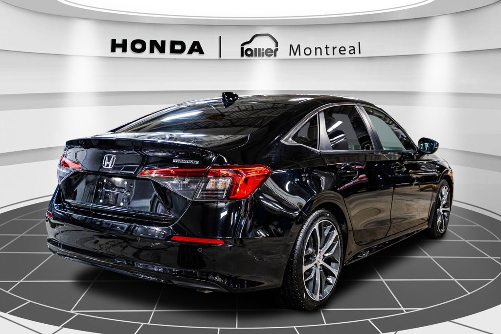 2022 Honda Civic Touring in Montréal, Quebec - 7 - w1024h768px