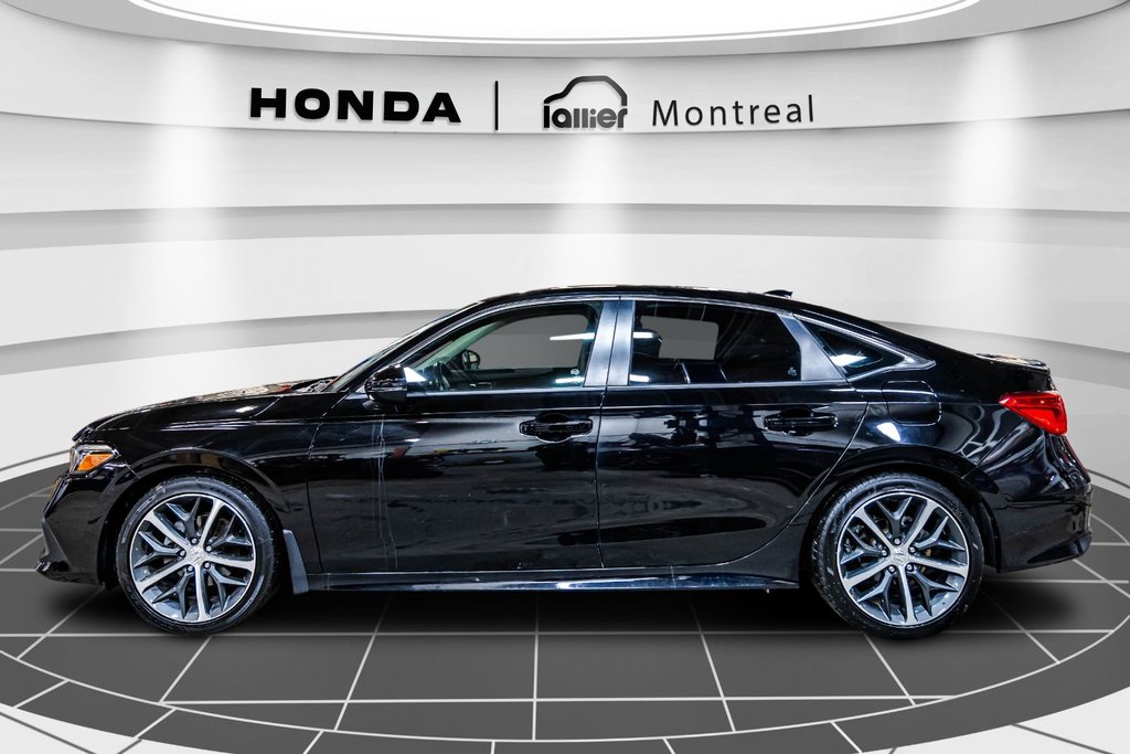 2022 Honda Civic Touring in Montréal, Quebec - 4 - w1024h768px