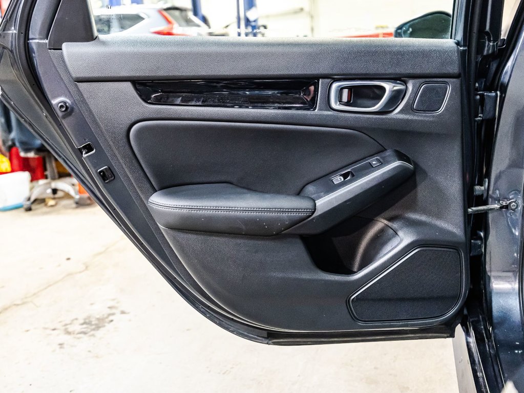 Honda Civic Touring 2022 à , Québec - 13 - w1024h768px