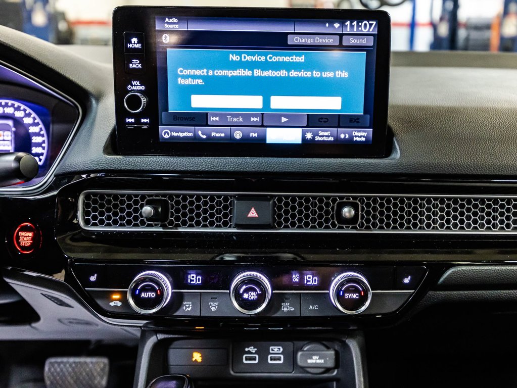 Honda Civic Touring 2022 à , Québec - 25 - w1024h768px