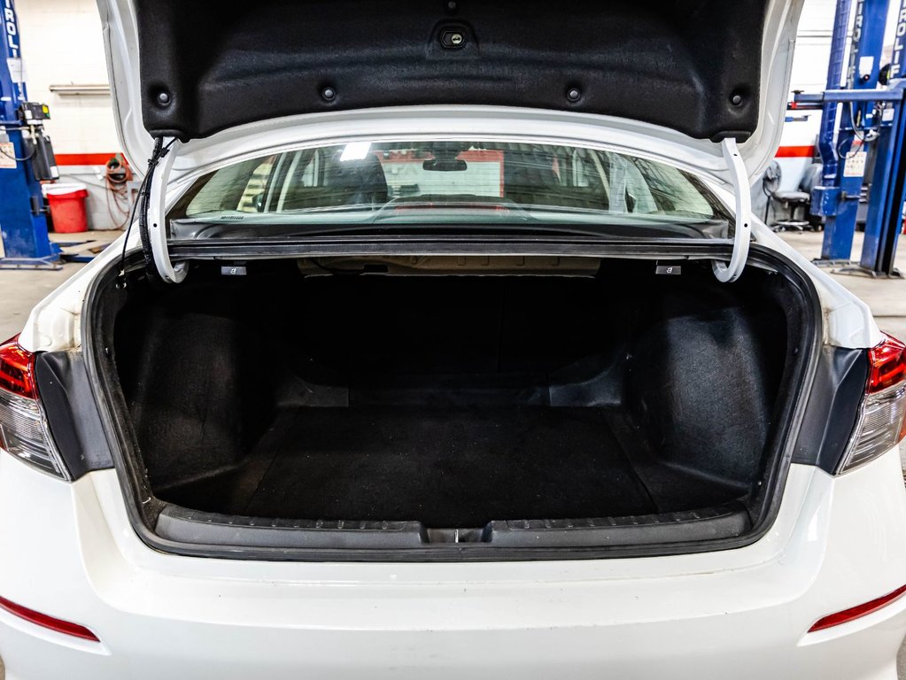 2022 Honda Civic LX in , Quebec - 14 - w1024h768px