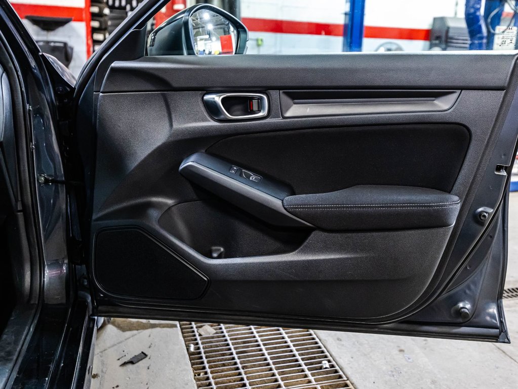 2022 Honda Civic Sport in Montréal, Quebec - 16 - w1024h768px