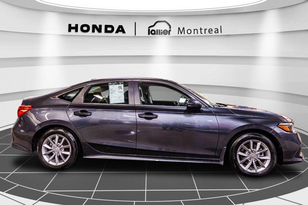 2022 Honda Civic EX in Montréal, Quebec - 8 - w1024h768px