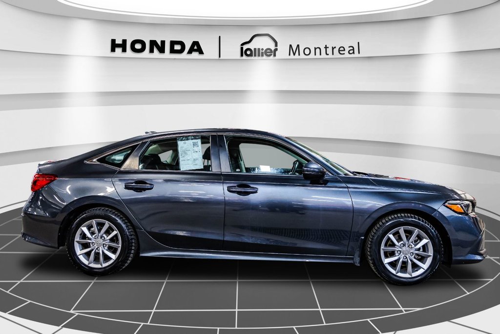 2022 Honda Civic EX in Montréal, Quebec - 8 - w1024h768px