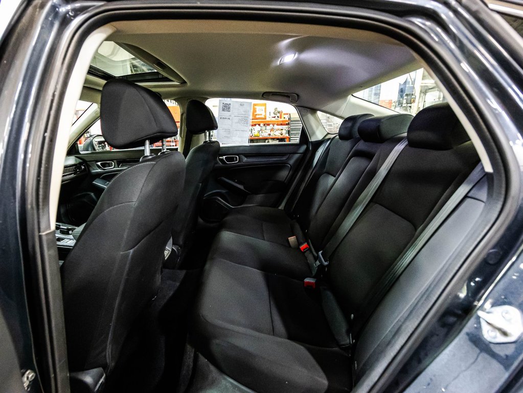 2022 Honda Civic EX in Montréal, Quebec - 13 - w1024h768px