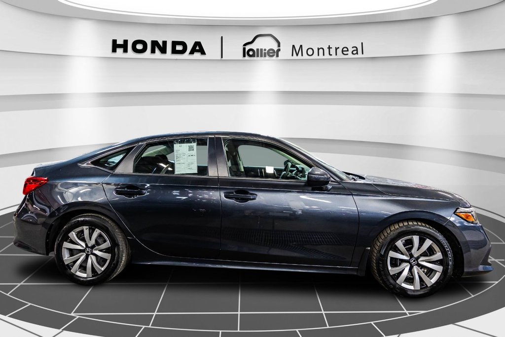 Honda Civic LX 2023 à Montréal, Québec - 8 - w1024h768px