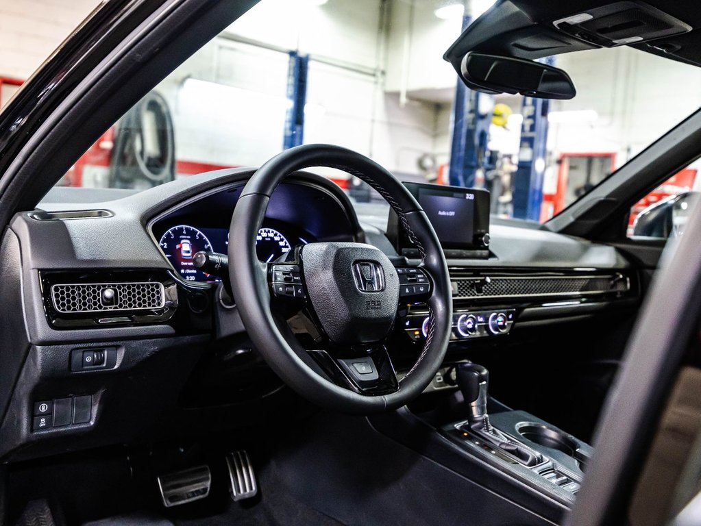 2023 Honda Civic SPORT in Montréal, Quebec - 20 - w1024h768px