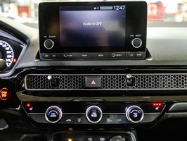 Honda Civic LX 2024 à , Québec - 11 - w1024h768px