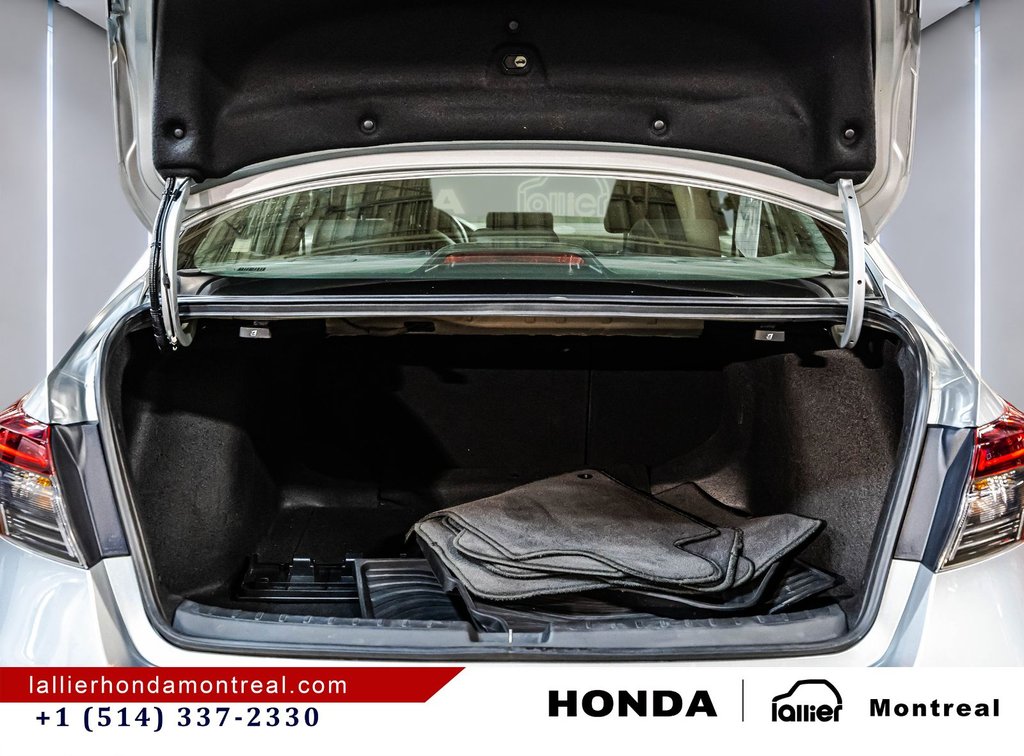 Honda Civic Sport 2025 à Montréal, Québec - 15 - w1024h768px