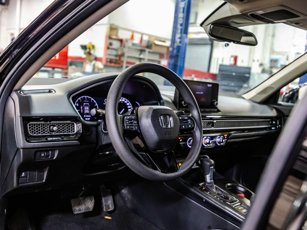Honda Civic LX 2025 à , Québec - 19 - w1024h768px