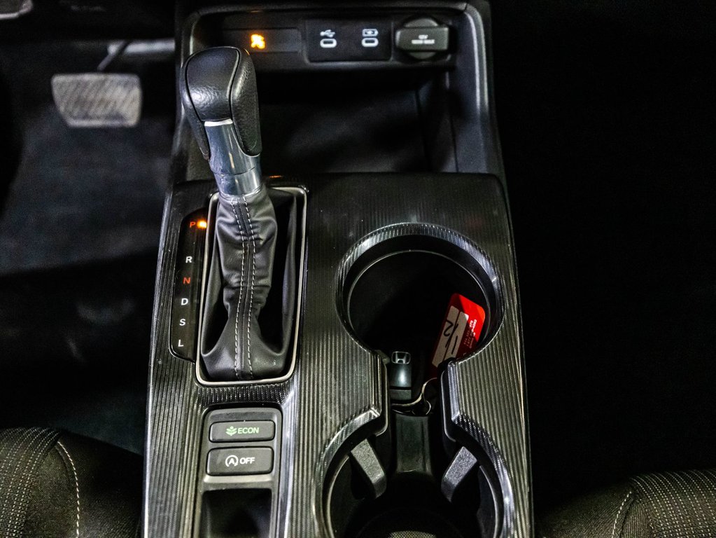 Honda Civic LX 2025 à , Québec - 24 - w1024h768px